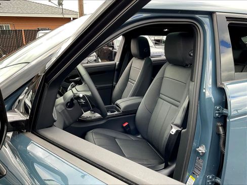 New 2026 Land Rover Range Rover Evoque Dynamic SE image 11