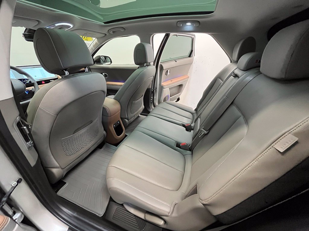 Used 2024 Hyundai Ioniq 5 Limited AWD/4WD image 17