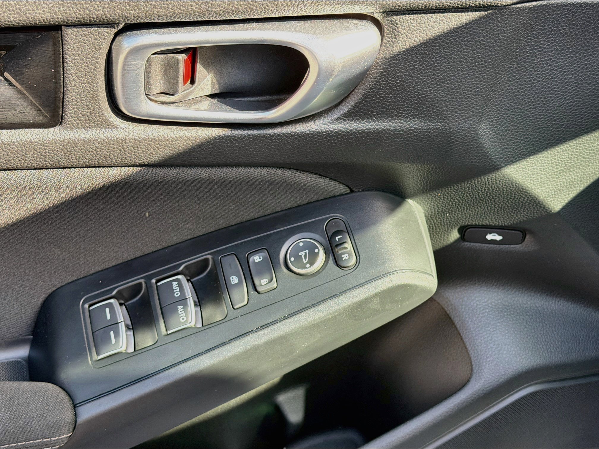 Used 2025 Honda Civic Sport image 21