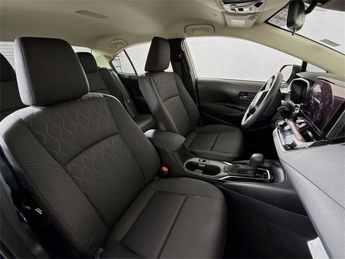 Certified 2025 Toyota Corolla LE image 23