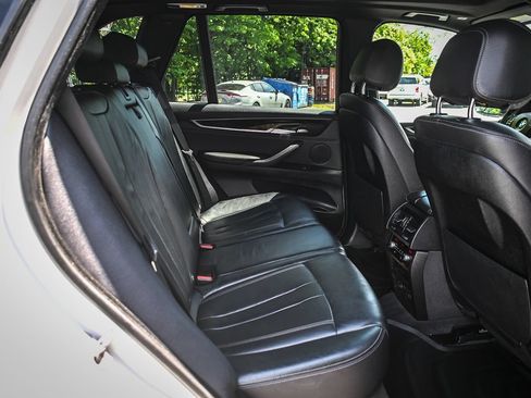 Used 2018 BMW X5 xDrive35i AWD/4WD image 16