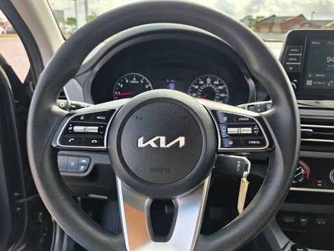 Used 2022 Kia Seltos LX AWD/4WD image 16