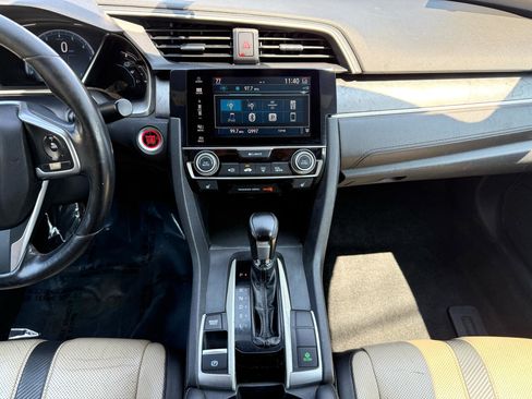 Used 2017 Honda Civic EX-L image 16
