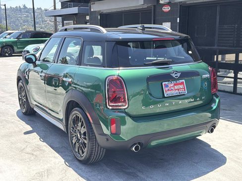 Used 2024 MINI Cooper Countryman S FWD image 3