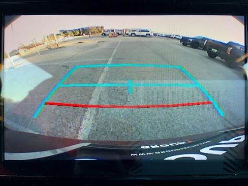 Used 2021 Toyota Sienna LE FWD image 25