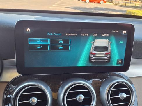 Used 2021 Mercedes-Benz GLC 300 image 19