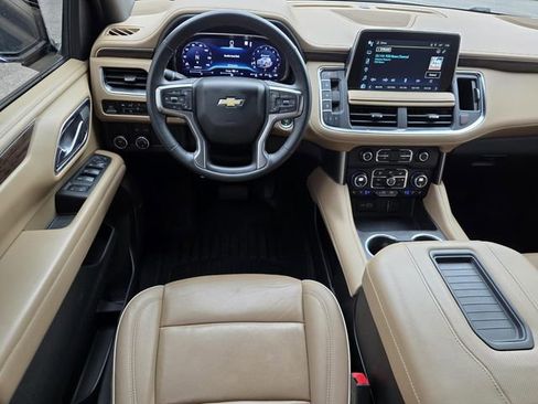 Used 2023 Chevrolet Tahoe Premier RWD image 11