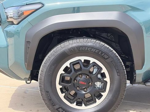 Used 2026 Toyota 4Runner TRD Off-Road Premium w/ Tow Technology Package AWD/4WD image 5