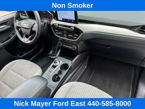 Used 2020 Ford Escape SE FWD image 13