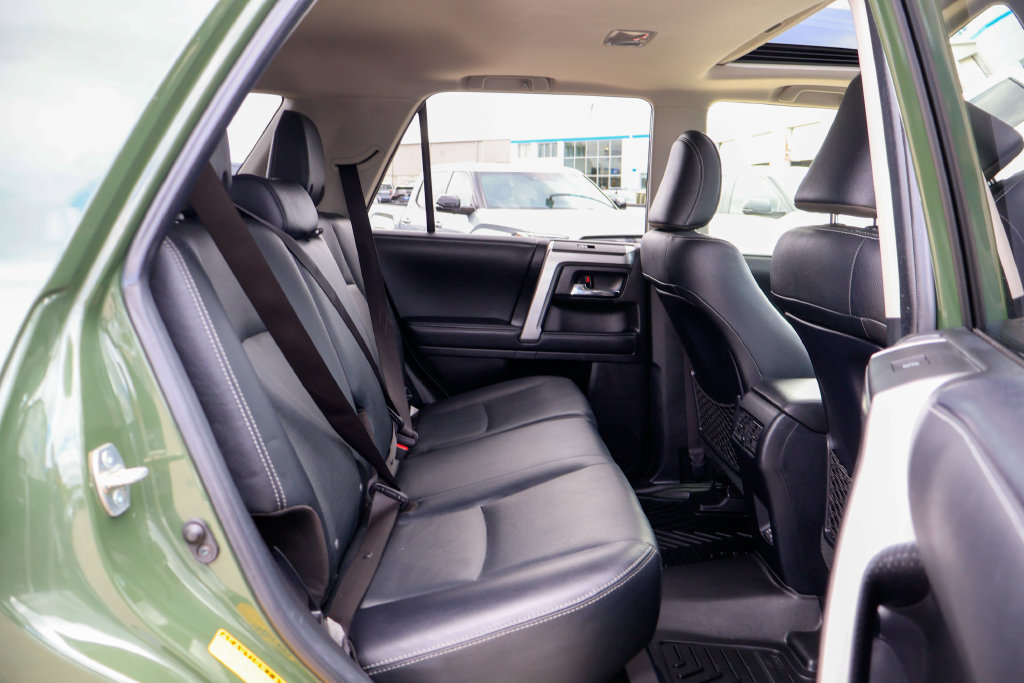 Used 2022 Toyota 4Runner Limited RWD image 12