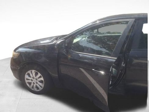 Used 2012 Kia Forte EX FWD image 5