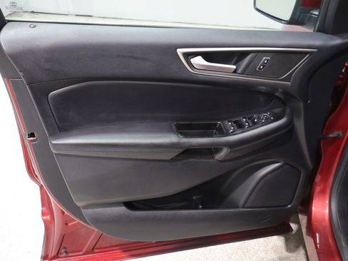 Used 2015 Ford Edge SEL w/ Equipment Group 201A AWD/4WD image 13