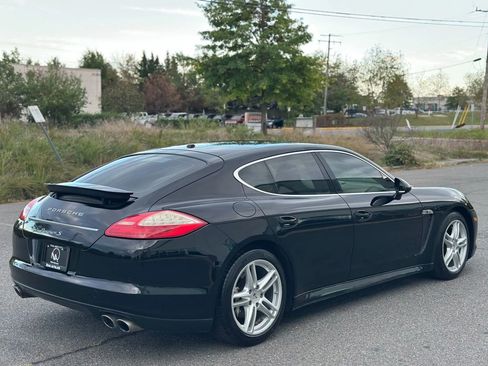 Used 2011 Porsche Panamera S image 8