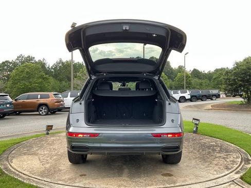 Used 2020 Audi Q5 2.0T Titanium Premium Plus AWD/4WD image 30