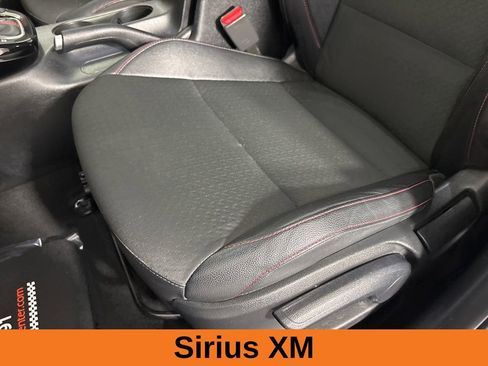 Used 2023 Kia Soul GT-Line image 12