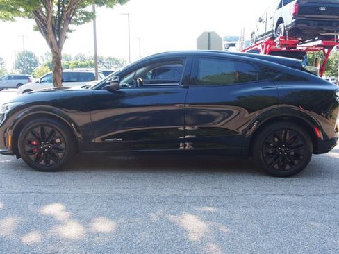 Certified 2025 Ford Mustang Mach-E Premium w/ Sport Appearance Package AWD/4WD image 4