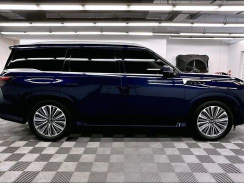 Used 2025 INFINITI QX80 Sensory image 15