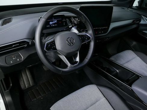 Used 2024 Volkswagen ID.4 2WD image 5