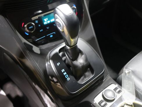 Used 2014 Ford Escape Titanium w/ Equipment Group 401A AWD/4WD image 27