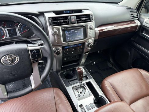Used 2019 Toyota 4Runner Limited AWD/4WD image 29