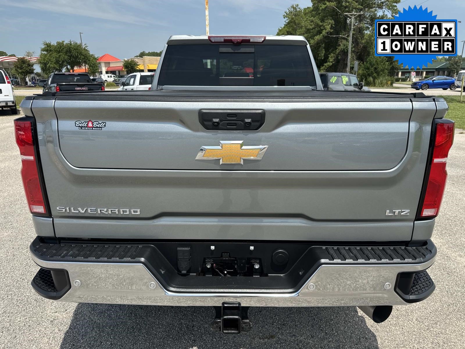 Used 2024 Chevrolet Silverado 2500 LTZ w/ LTZ Premium Package AWD/4WD image 5