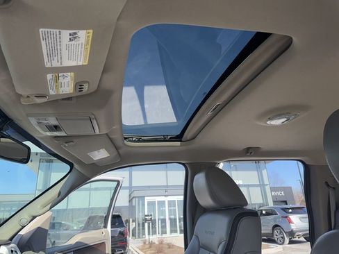 Used 2010 Ford F150 Lariat image 30