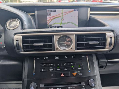 Used 2014 Lexus IS 250 w/ Navigation Package RWD image 18
