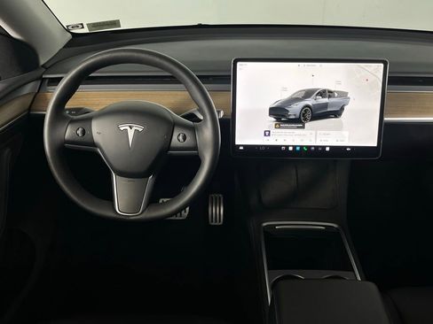 Used 2023 Tesla Model Y Performance image 32