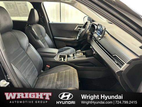 Used 2024 Mitsubishi Outlander SE image 18