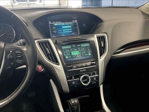 Used 2016 Acura TLX FWD image 18