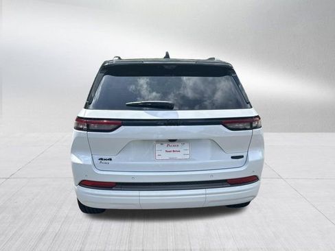 New 2026 Jeep Grand Cherokee Summit AWD/4WD image 6