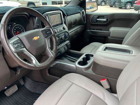 Used 2021 Chevrolet Silverado 1500 LTZ w/ Technology Package AWD/4WD image 15