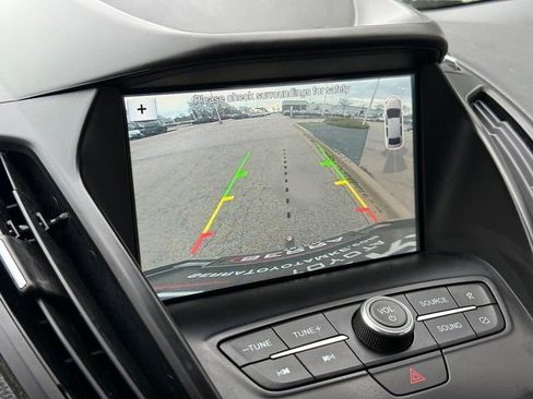 Used 2019 Ford Escape SEL AWD/4WD image 24