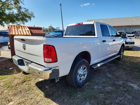 Used 2018 RAM 2500 Tradesman w/ Chrome Appearance Group image 5