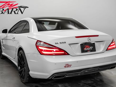 Used 2015 Mercedes-Benz SL 550 image 20