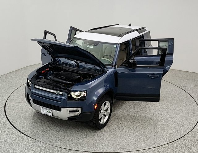 Used 2023 Land Rover Defender 110 S AWD/4WD image 21