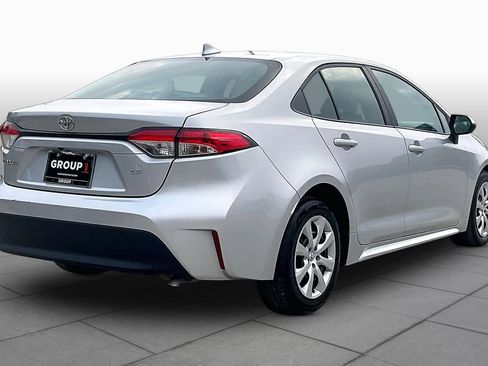 Used 2023 Toyota Corolla LE FWD image 11