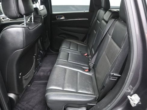 Used 2015 Jeep Grand Cherokee Overland AWD/4WD image 31