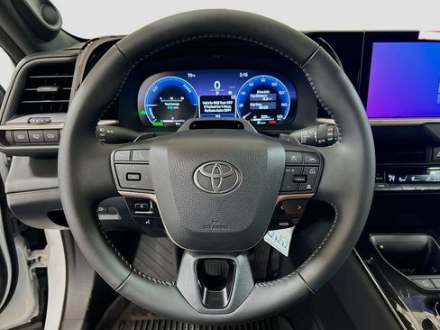 New 2026 Toyota Crown Signia Limited image 11