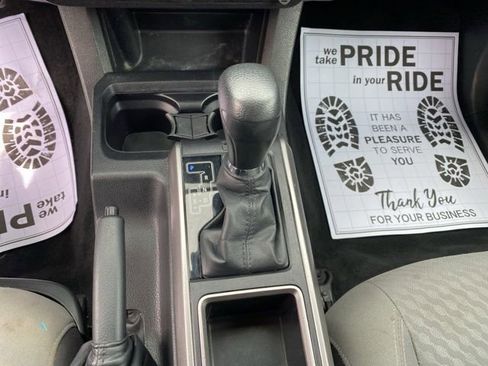 Used 2023 Toyota Tacoma SR5 image 28