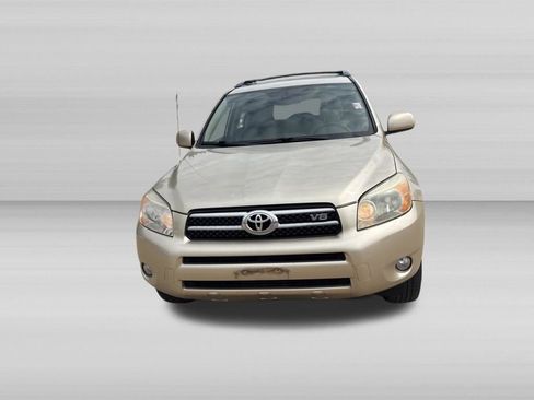 Used 2008 Toyota RAV4 Limited AWD/4WD image 9