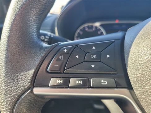 Used 2024 Nissan Sentra SV image 28