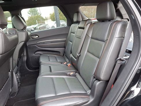 Used 2023 Dodge Durango R/T image 28