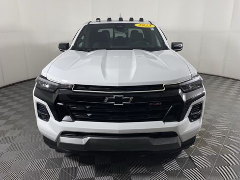 Used 2023 Chevrolet Colorado Z71 w/ Z71 Convenience Package 2 AWD/4WD image 13