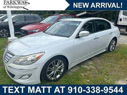 Used 2013 Hyundai Genesis 3.8 w/ Premium Pkg