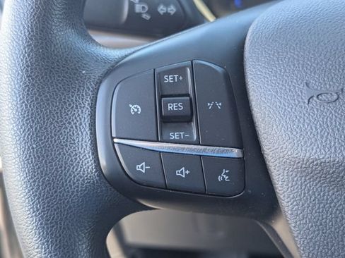 Used 2025 Ford Escape Active AWD/4WD image 17
