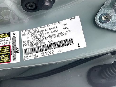 Used 2024 Toyota Tundra Limited w/ TRD Off-Road Package image 18