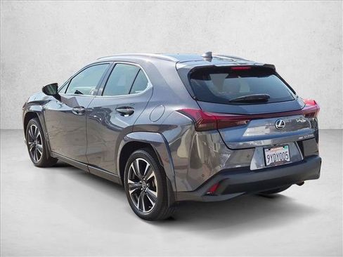 Used 2024 Lexus UX 250h AWD w/ Premium Package image 8