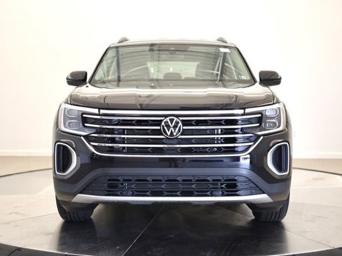 New 2026 Volkswagen Atlas SE image 8