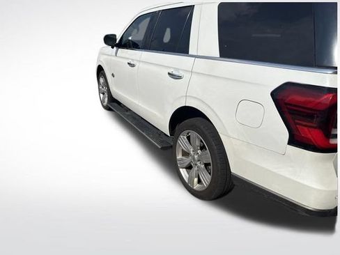 Used 2023 Ford Expedition King Ranch AWD/4WD image 7
